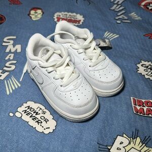 Nike Kids White airforce